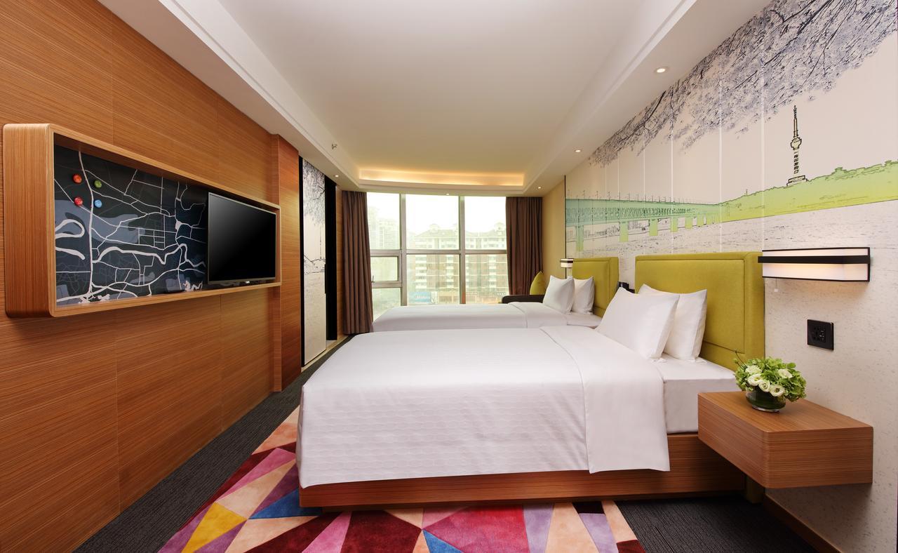 Hampton By Hilton Wuhan Tianhe Airport East Kültér fotó