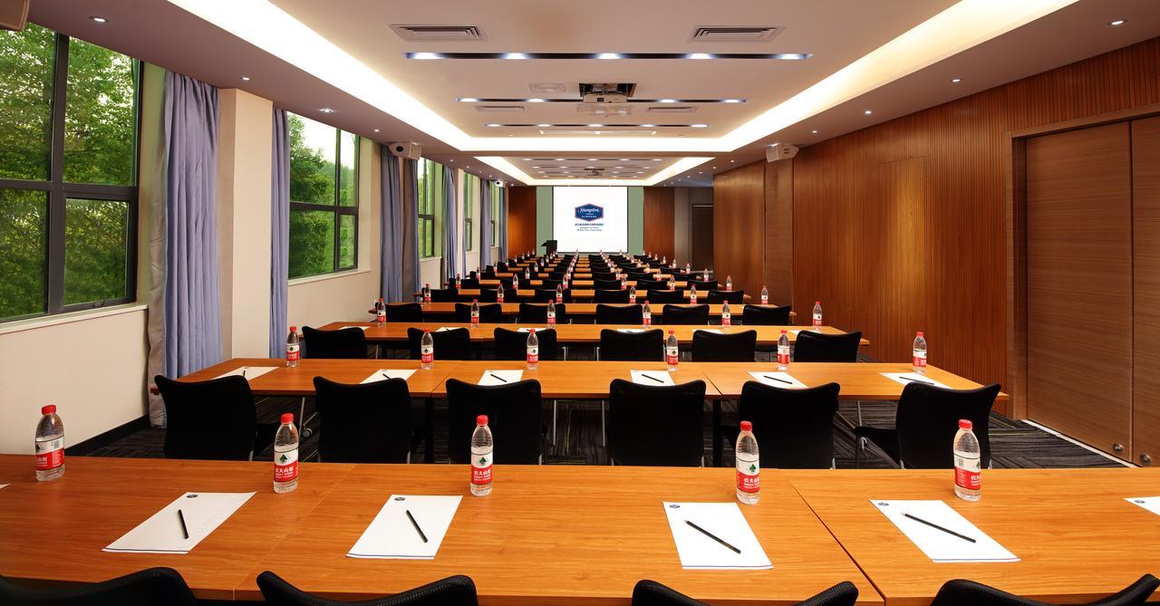 Hampton By Hilton Wuhan Tianhe Airport East Kültér fotó