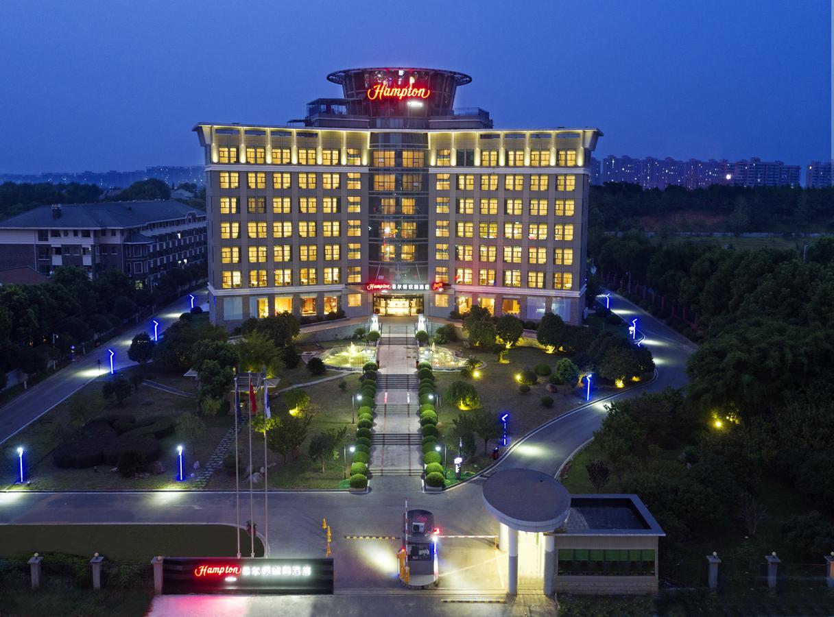 Hampton By Hilton Wuhan Tianhe Airport East Kültér fotó
