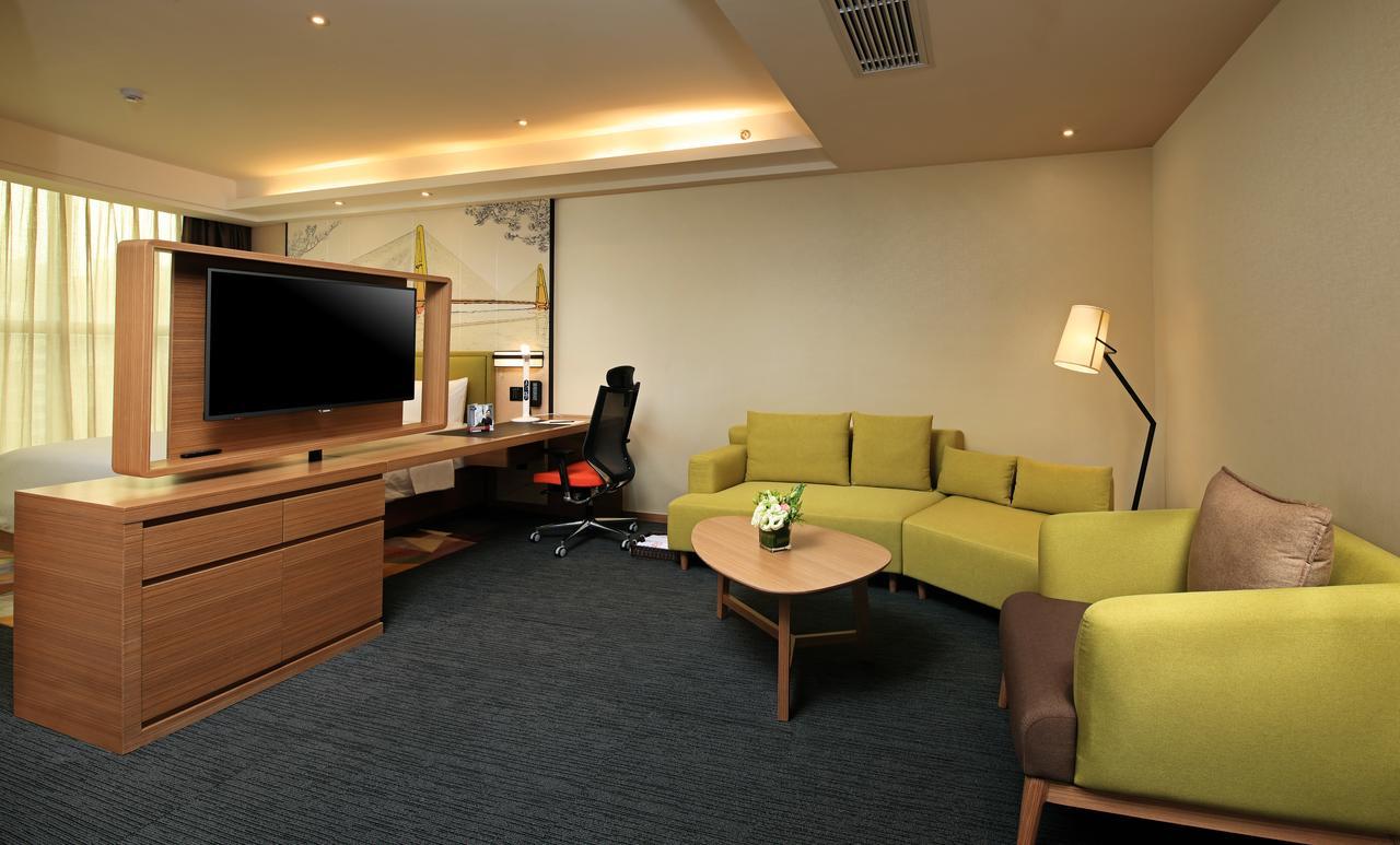 Hampton By Hilton Wuhan Tianhe Airport East Kültér fotó